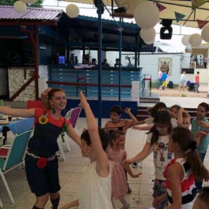 Дискотека с аниматорами