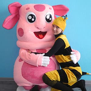 Аниматоры Лунтик и Пчеленок